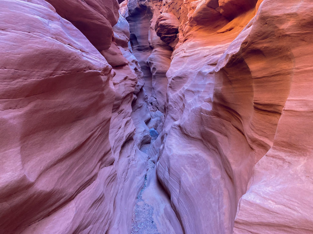 slot canyon sandstone narrows southeast utah